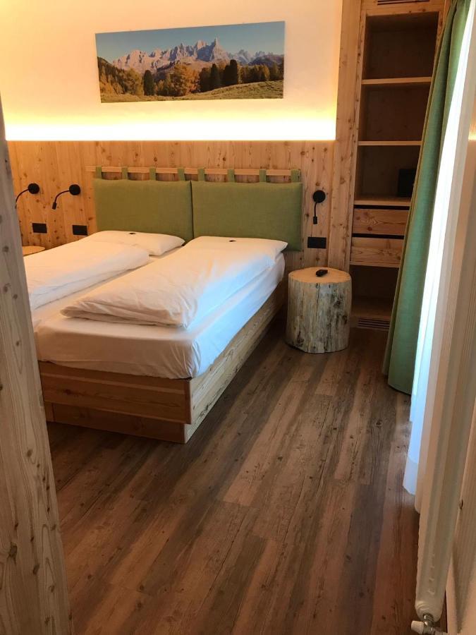 Hotel Piedibosco 모에나 외부 사진