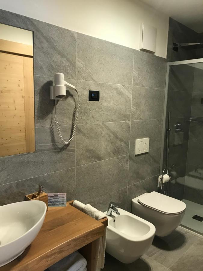Hotel Piedibosco 모에나 외부 사진