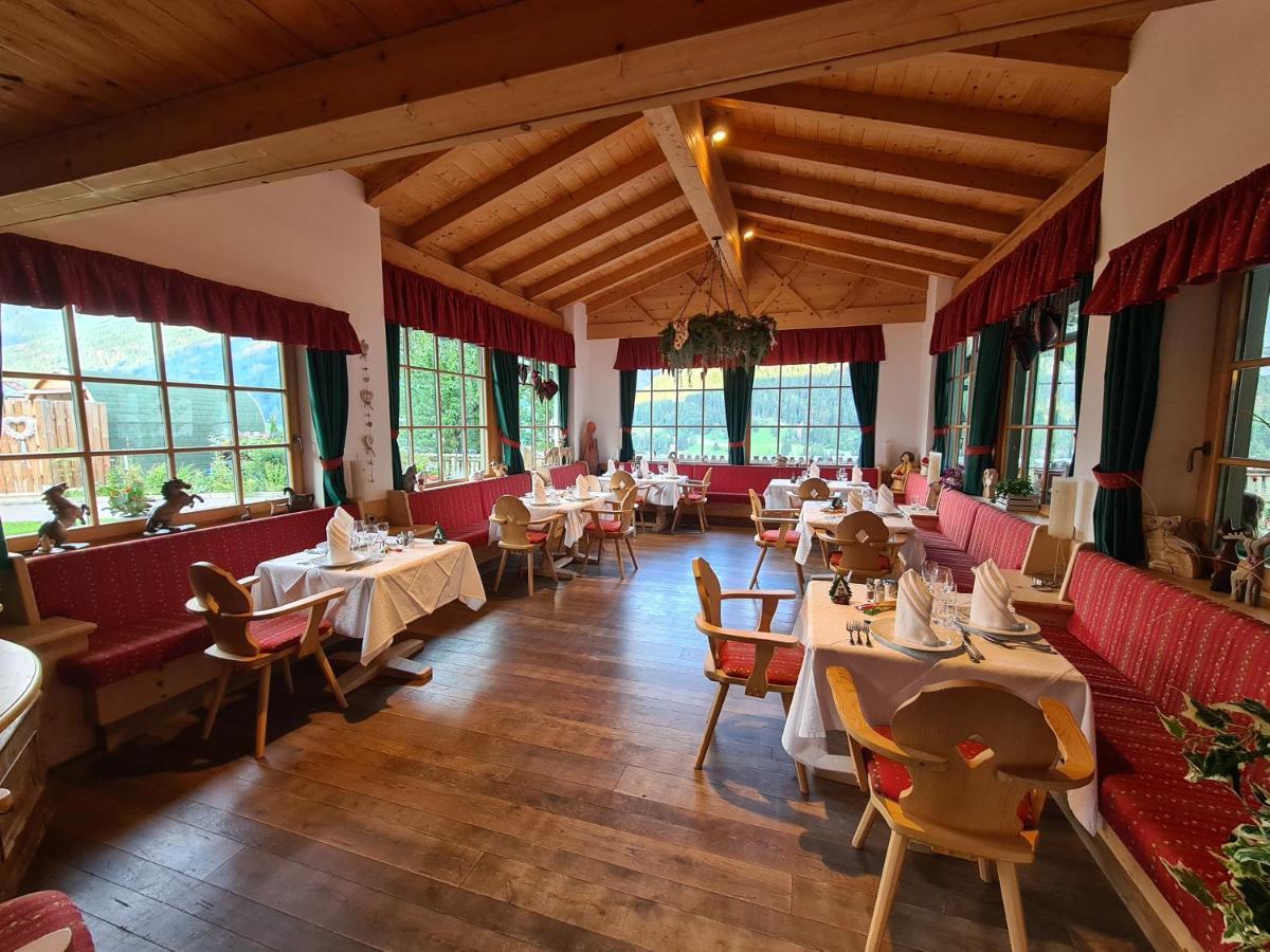 Hotel Piedibosco 모에나 외부 사진
